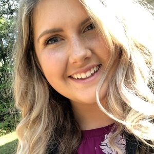 Meet your Posher, Valerie